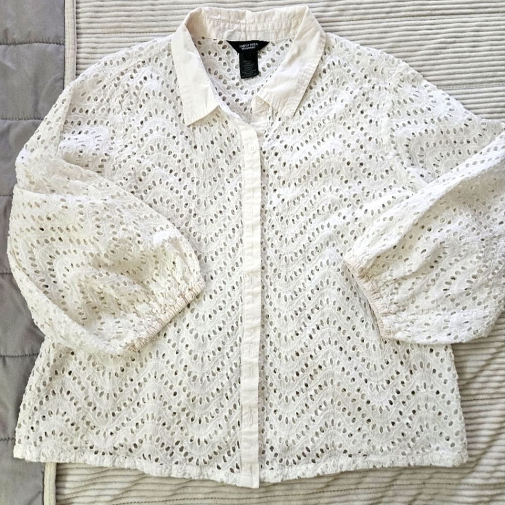 Simply Vera Vera Wang White Eyelet Blouse Size XL